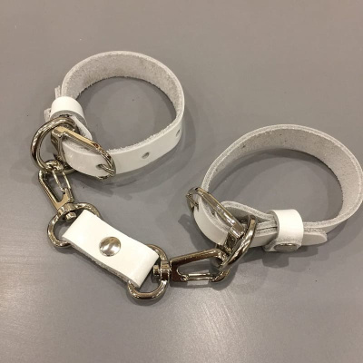 Наручники Provokator W01 (белый) BDSM96 (BG830113)